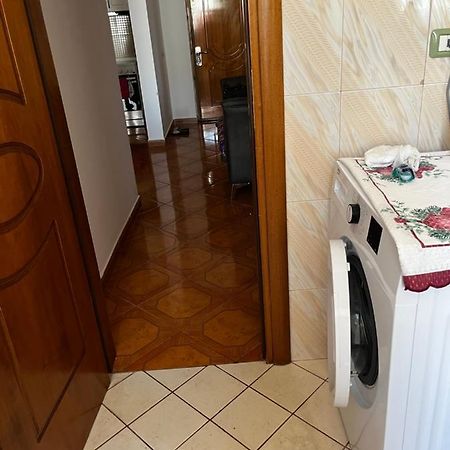 Appartamento Incantevole Con Posto Auto Privato Вльора Екстер'єр фото