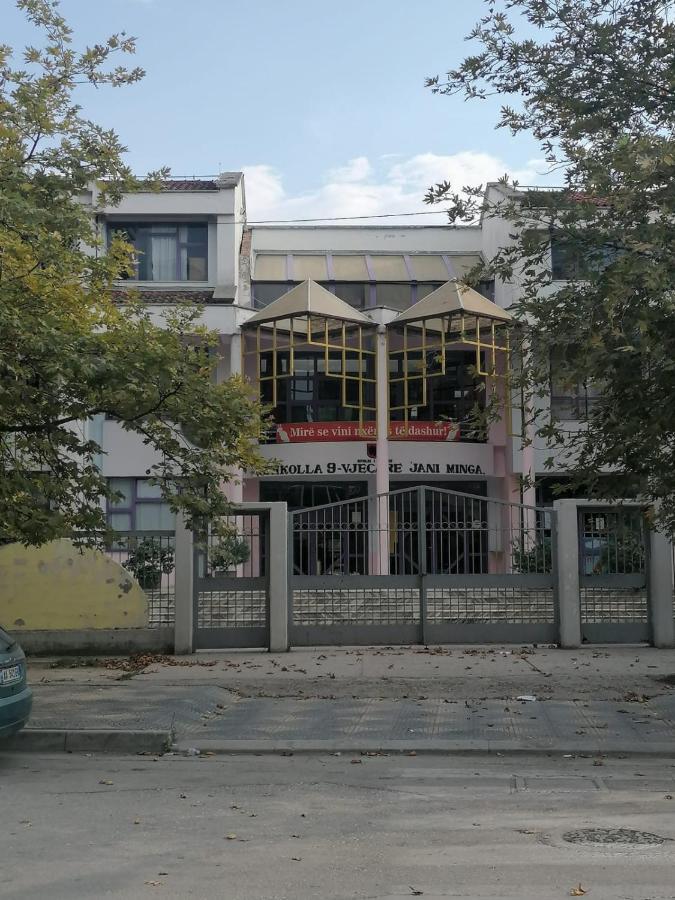 Appartamento Incantevole Con Posto Auto Privato Вльора Екстер'єр фото