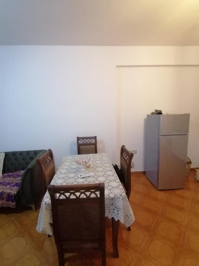 Appartamento Incantevole Con Posto Auto Privato Вльора Екстер'єр фото